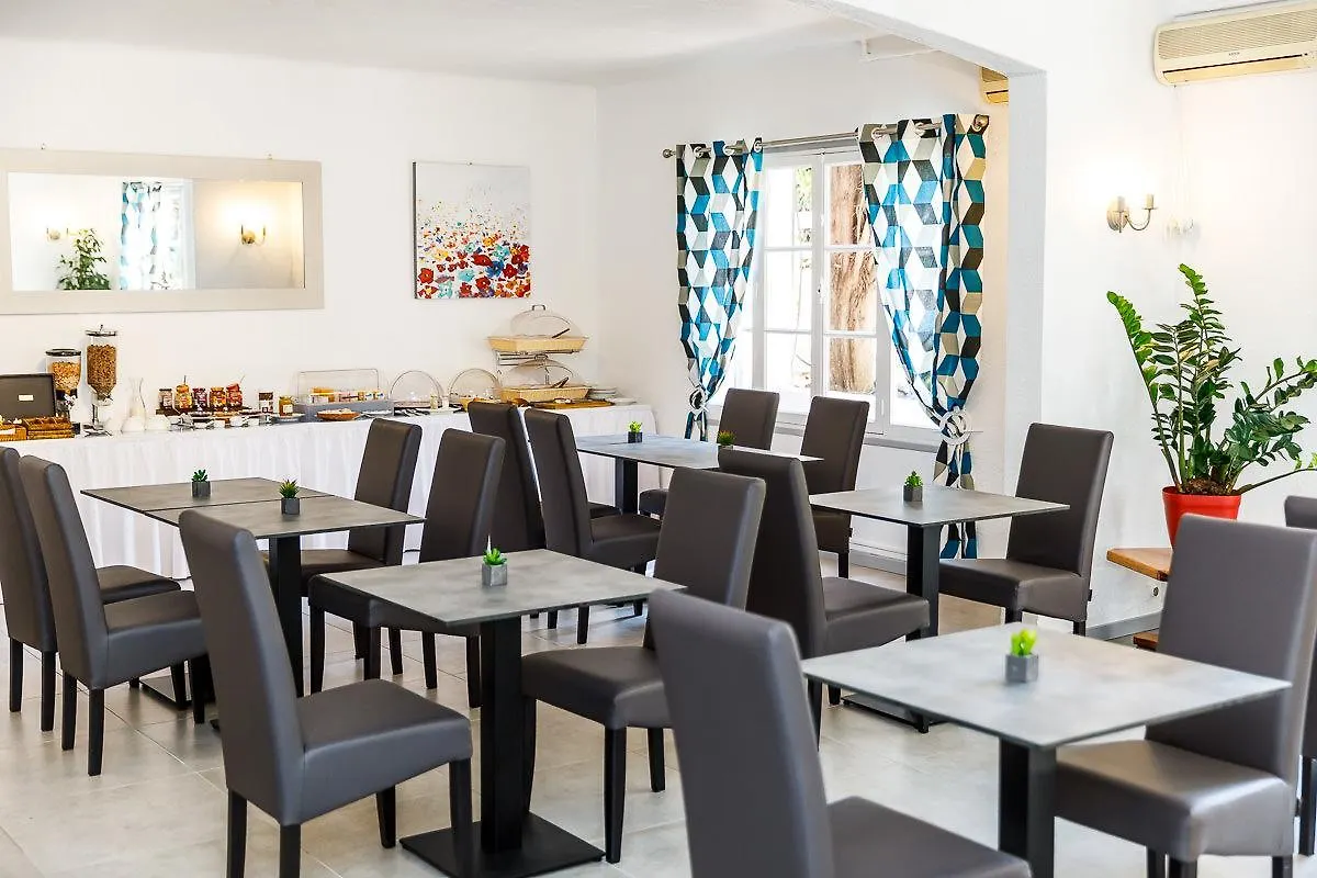 Hotel Les Liserons De Mougins 2*,  Francia